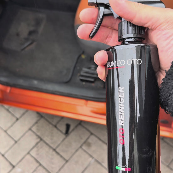 de oto reiniger als voorbehandeling van hardnekkige vlekken in de bekleding